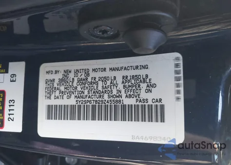 2009 Pontiac Vibe from USA, damaged, VIN 5Y2SP67829Z455881